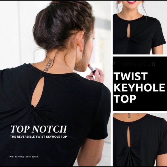 ⓝⓔⓦ Agnes & Dora Twist Keyhole Top •Black - Picture 1 of 6